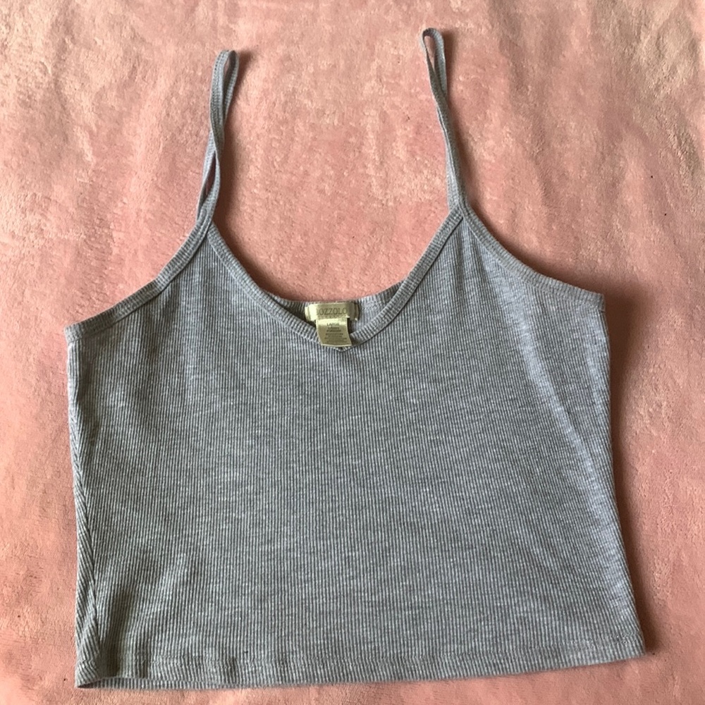Grey crop tank top
